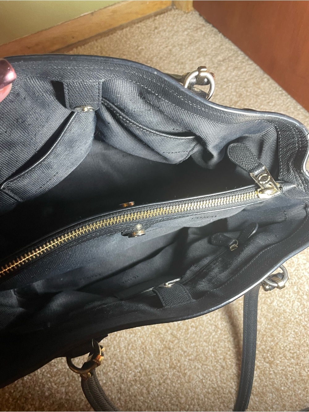 Coach Black Leather Shoulder Bag with Gold Plaquei. Like New. 💕 - Picture 11 of 12
